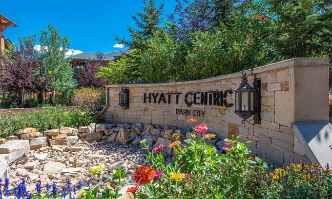 Park City Hotel | Luxury Resort Ski In Ski Out Hyatt Centric Residence Hotel Room Pool Gym Hot tub Restaurant More