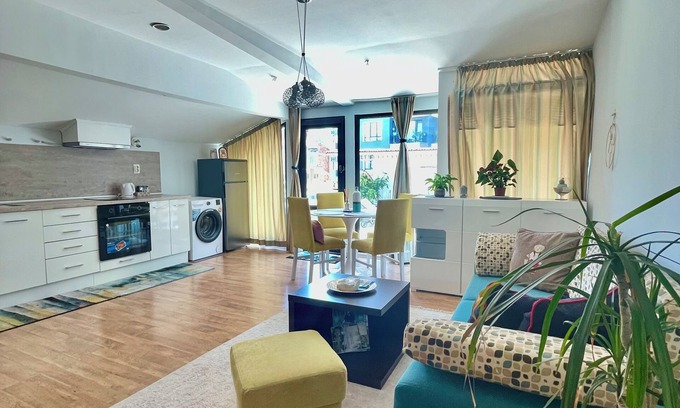 Burgas Apartment | Luxury Studio In Highly Prefered Central zone