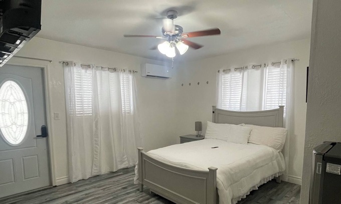 Miami Gardens Apartment | Luxury Studio with Private Entrance Near Hard Rock Stadium.