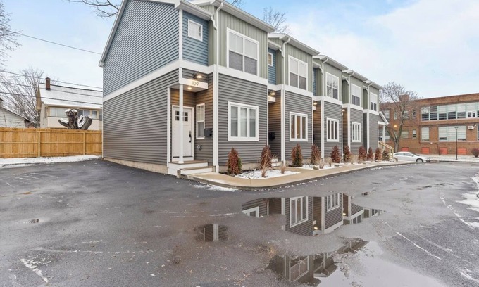 Rochester House | Luxury Townhome | King Bed | Close to Roc Airport