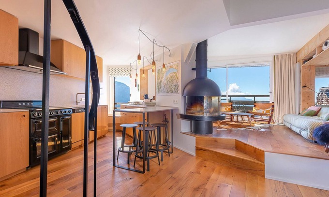Avoriaz House | Luxury Triplex for 12 in Avoriaz with Ski-In/Ski-Out Access and Daily Breakfast