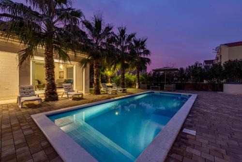 Privlaka Villa | Luxury Villa Agape Palm Beach Tennisplatz