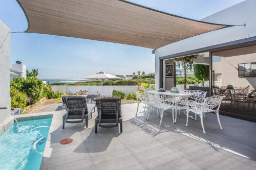 Grotto Bay Villa | Luxury Villa Blau -Beach Front Villa in Grotto Bay Private Nature Reserve on the West Coast