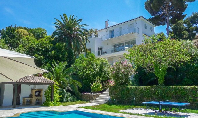 Cap-d'Antibes Villa | Luxury villa Cap d'Antibes sea view