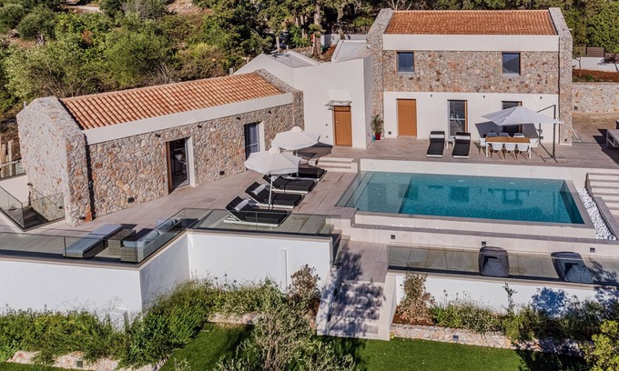 Achilleio Villa | Luxury Villa Elizabeth with private pool - Prestige Villas *Brand New Villa*