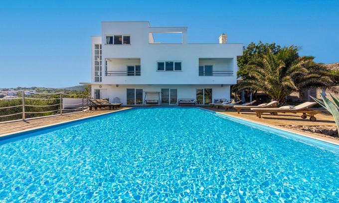 Vrbnik Villa | Luxury Villa Vrbnik - Krk - pool, tennis, pets, sea view, whirlpool & concierge