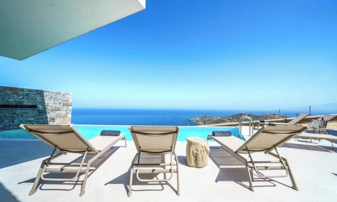 Achlada Villa | Luxury Villa with Sea View and Private Pool 2