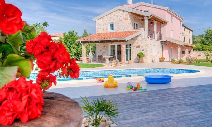 Babici Villa | LUXURY VILLA with SPA and PRIVATE POOL