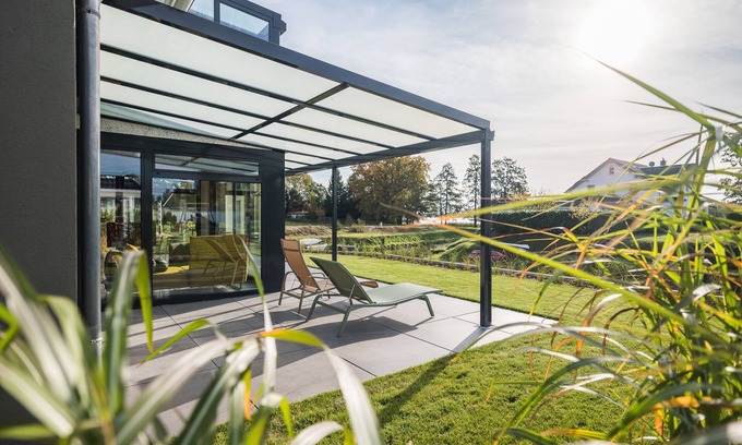 Krakow am See House | Luxus Ferienhaus für 8 Personen am See Inkl. Boot