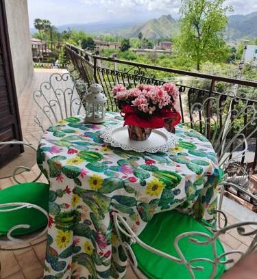 Trappitello Apartment | M&M Home