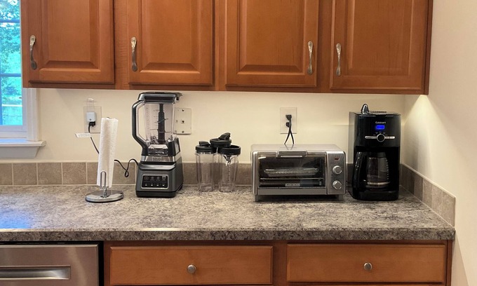 Camptown House | Mabel's River View on the Susquehanna with private river access - EV Friendly