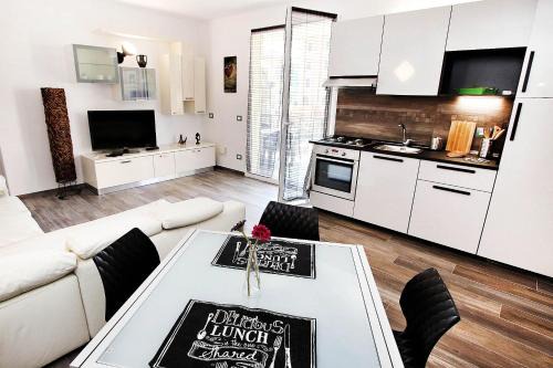 Rezza Apartment | MACAIA