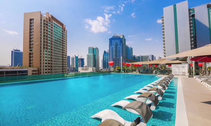 Business Bay Apartment | Mag318 by Bespoke Holiday Homes - Luxurious Studio Apartments