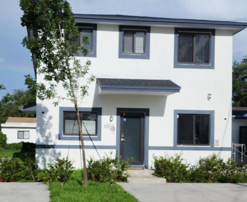 West Little River Apartment | Magic City IN THE HEART OF MIAMI