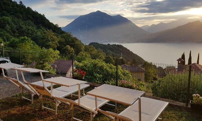 Regoledo Villa | Magic moment in Lake Como