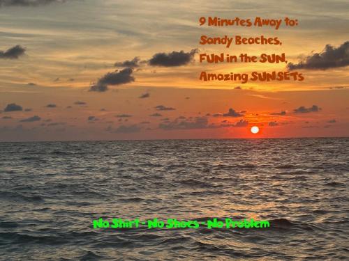 South Venice House | Magic Secluded Suite-Pool-Sauna plus Lake View Venice Florida