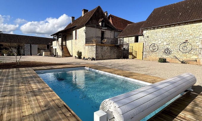 Sainte-Eulalie-d'Ans House | Magnificent old farmhouse in Périgord Noir rated 4 stars