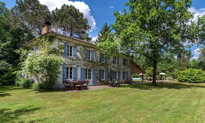 Moustey House | Magnificent 5 bedroom family home with private pool in peaceful Gascony forest.