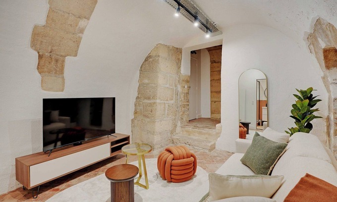 Saint-Victor Apartment | Magnificent apartment with 2 living rooms - 1BD/6P - Notre-Dame Paris