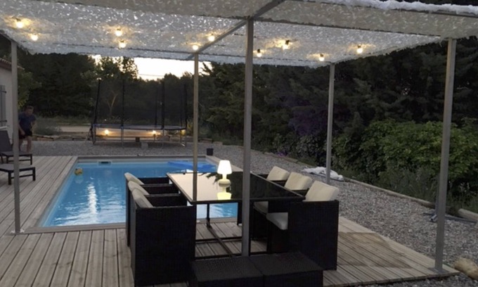 Ventabren House | Magnificent New Villa 6-8 persons