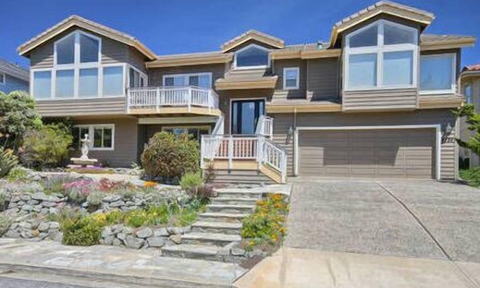 San Simeon House | Magnificent Ocean Ranch Villa