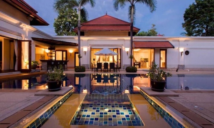 Thep Kasattri Villa | Magnificent pool villa in large tropical gardens