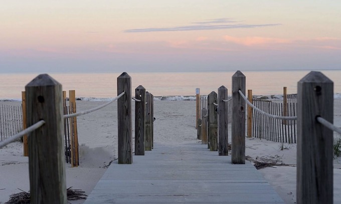 Daufuskie Island Villa | Magnificent Views of the Atlantic Ocean w/ Balcony