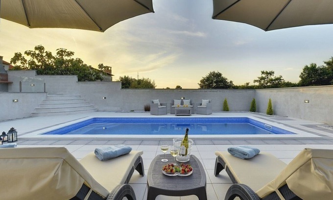 Divsici House | Magnificent villa with private pool, outdoor kitchen with barbecue