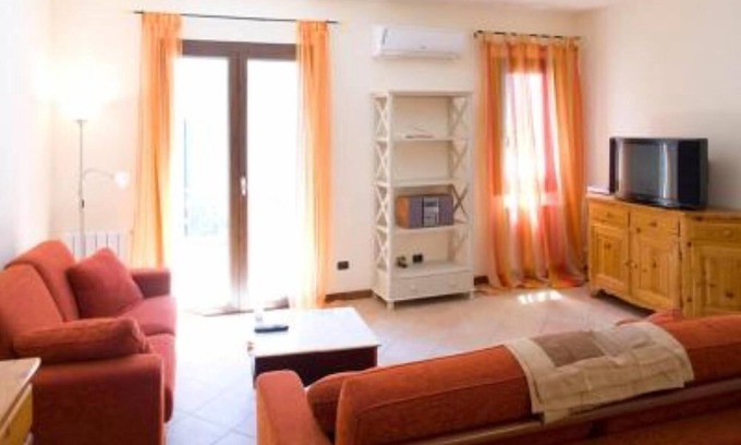 Torretta Apartment | MAGNIFICENT, WARM APARTMENT IN THE HEART OF A TYPICAL SICILIAN VILLAGE!