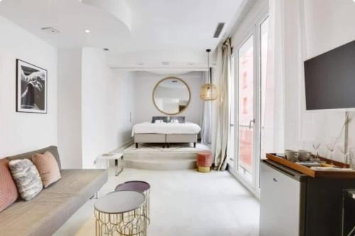 Enfants-Rouges Hotel | Magnifique appartement parisien - Marais