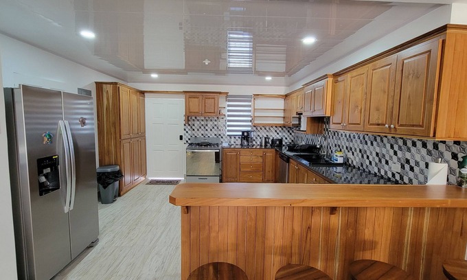 Crown Point House | Maha Abode