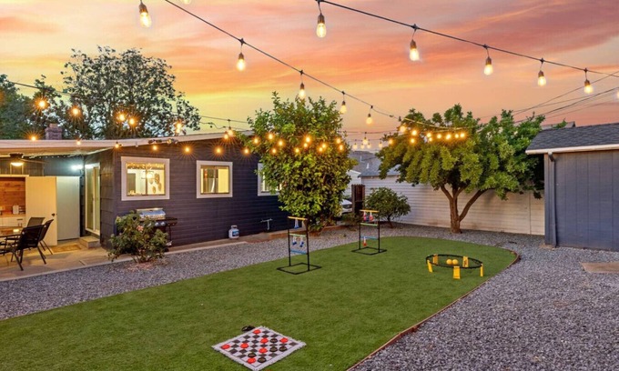 Roseville House | Main Street Retreat in Roseville