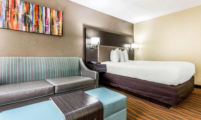 Greenville - Spartanburg Hotel | MainStay Suites Greenville Airport