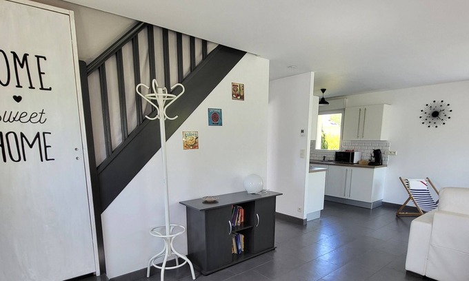 La Fresnais House | Maison 2 Pers Avec Jardin Proche Mt St Michel, Cancale et St Malo