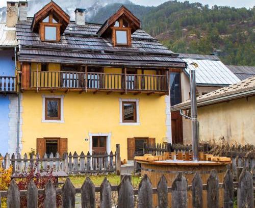 Montgenevre Ski Chalet | Maison Amalka