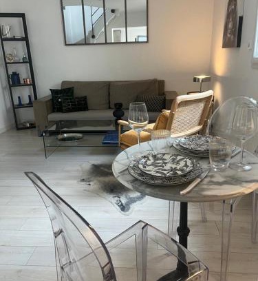 Madeleine - Saint-Leonard House | Maison Angers La Madeleine Rooftop