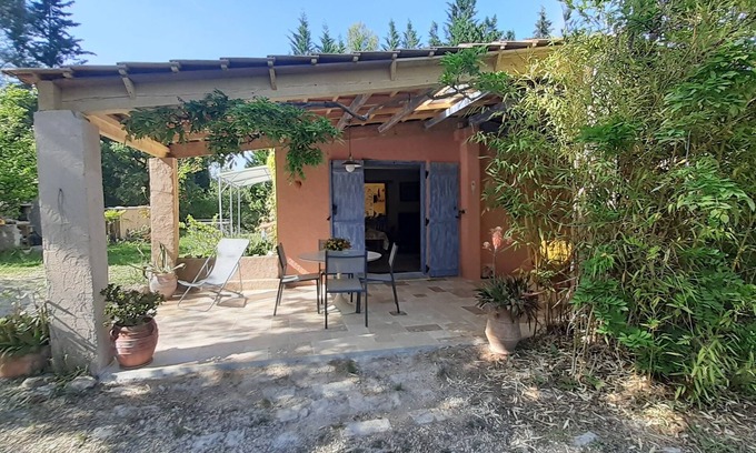 La Roquebrussanne House | Maison Avec Grand Espace Extérieur, Idéal Pour les Familles!