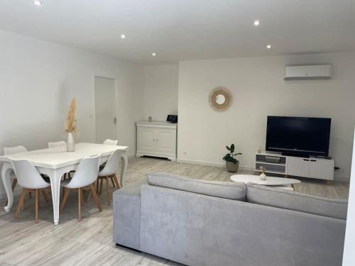 Labruguiere Apartment | Maison avec jardin et terrasse