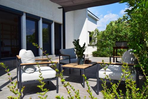 Colayrac-Saint-Cirq Villa | Maison chaleureuse et lumineuse à la campagne proche Agen