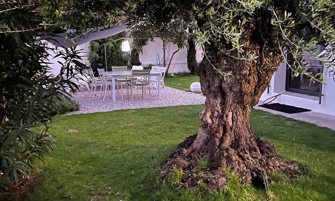 Caissargues House | Maison Comfortable aux Portes de Nîmes
