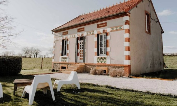 Issy-l'Eveque House | Maison de Campagne Art Déco