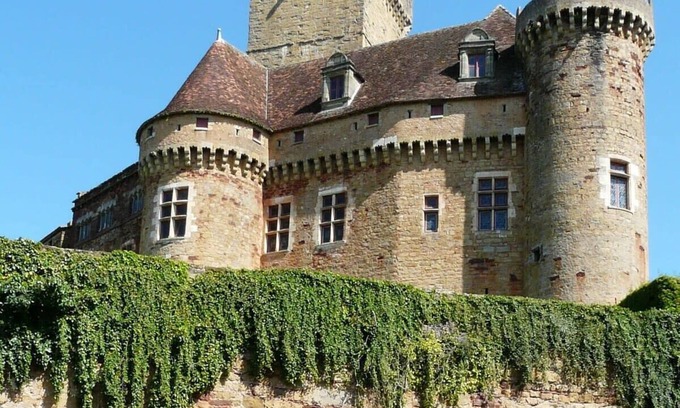Prudhomat House | Maison de Cathy: maison d'ardoises