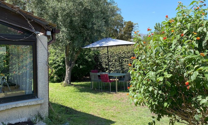 Pineto House | Maison de Vacances au Calme à 150 m D'une Plage Sable, Proche Toutes Commodités