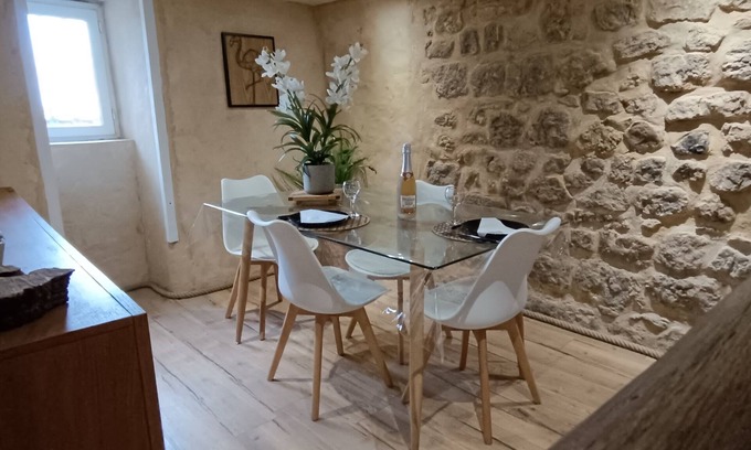 Sigean House | Maison de Village Typique des Corbières Quartier Médiéval