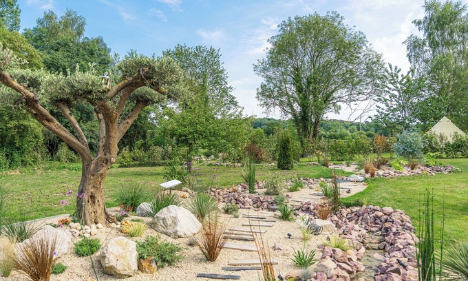 Tourville-en-Auge Villa | Maison du Bonheur with Spa & River, 4 Bedrooms & 2 Bathrooms