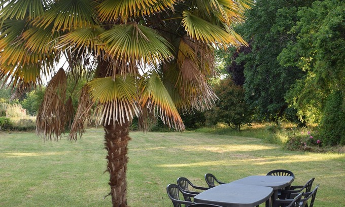 Etauliers House | Maison Familiale au Calme à la Campagne