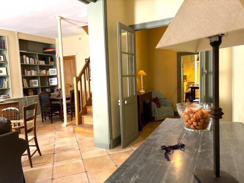 Cerilly House | Maison familiale avec jardin, proche forêt de Tronçais et commerces, idéale pour activités et détente - FR-1-489-98