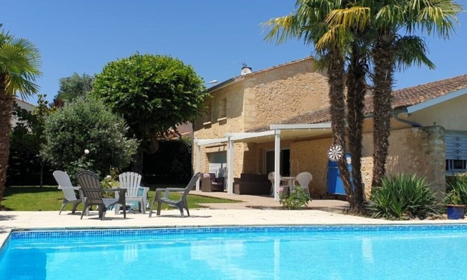 Bouliac House | Maison Familiale en Pierre aux Portes de Bordeaux, Jardin Ombragé et Piscine
