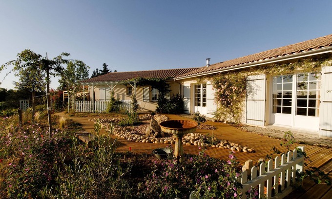 Haux House | Maison Familiale Près de Bordeaux - Nombreux Atouts