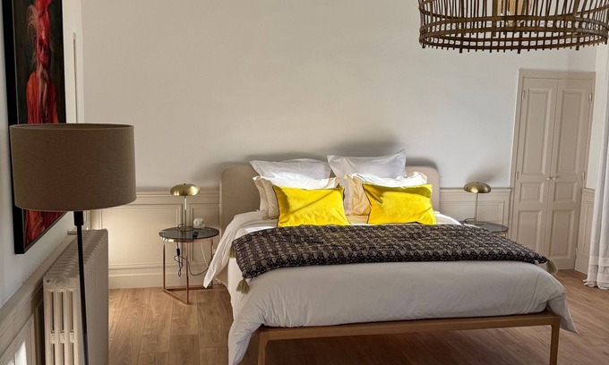 Orange Bed & Breakfast | Maison Jacotte